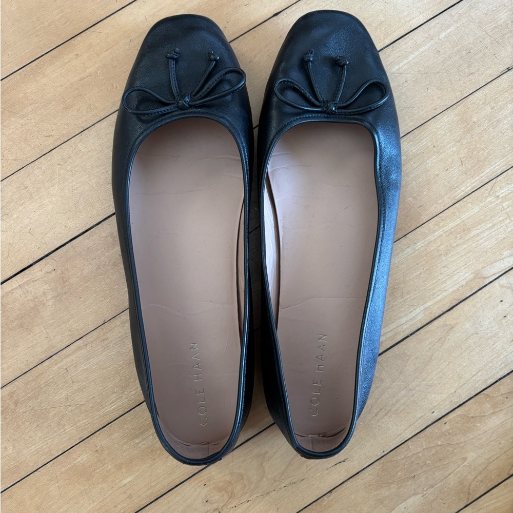 Cole Haan Women's Black Leather flats
